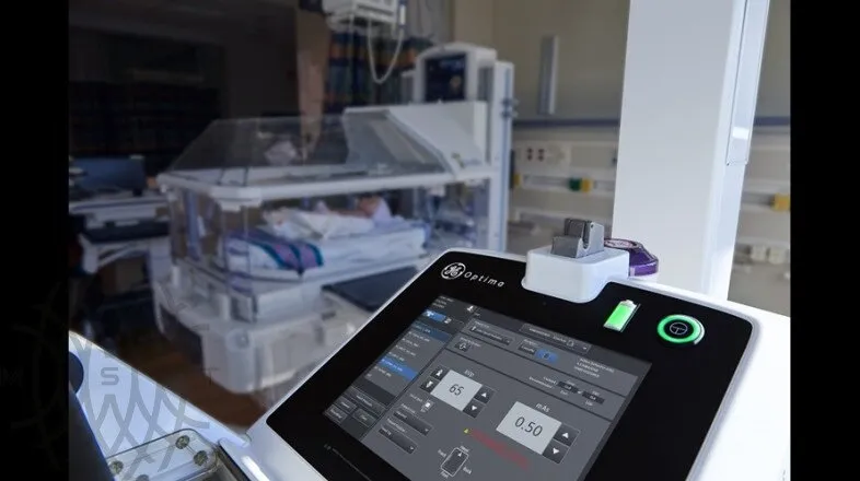 GE HealthCare Optima XR240amx палатный цифровой рентгеновский аппарат